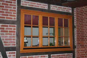 Holzfenster